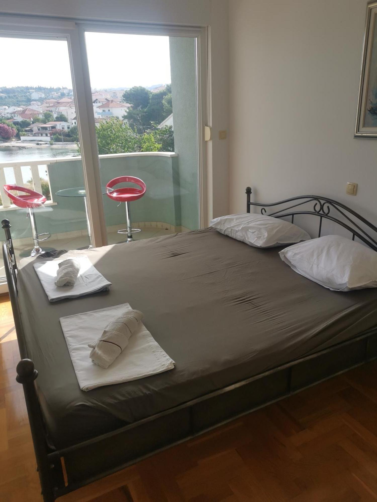 Apartment Croatika On The Beach Trogir Luaran gambar