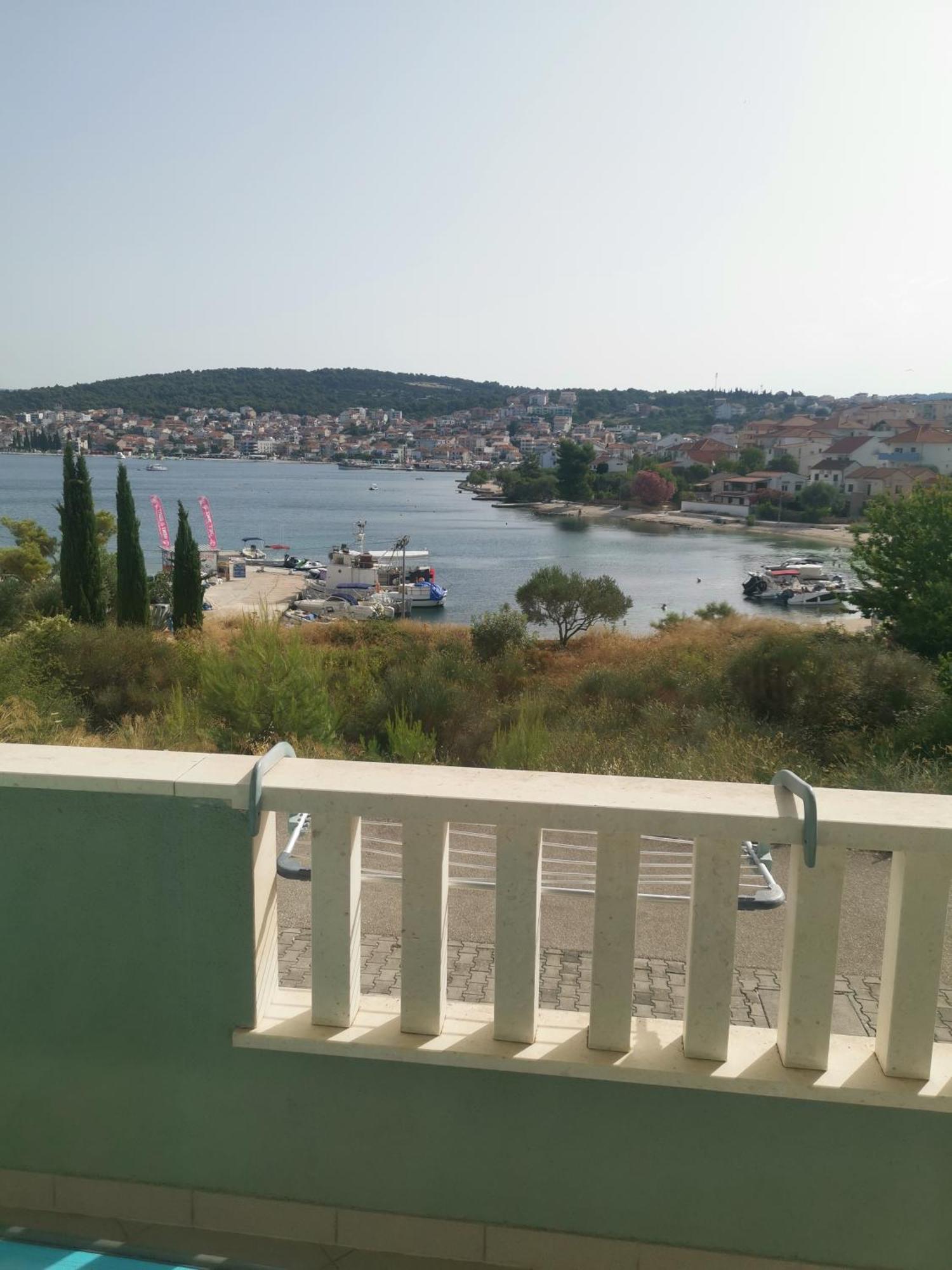 Apartment Croatika On The Beach Trogir Luaran gambar
